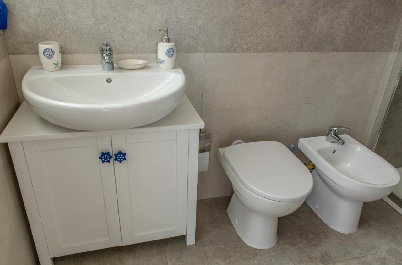 Marierose House Sferracavallo Luaran gambar